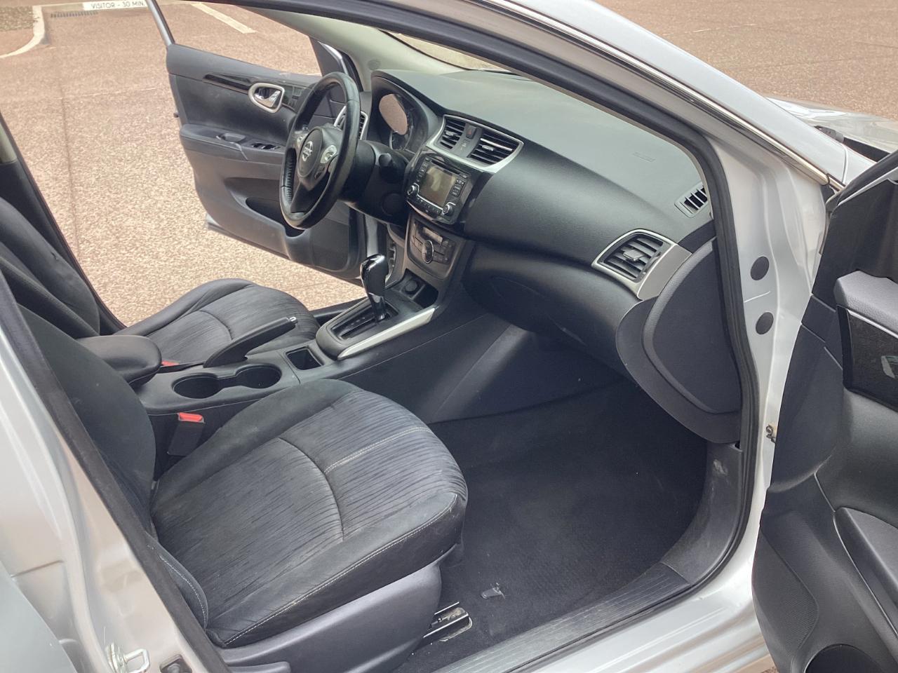 Nissan Sentra S CVT 2018