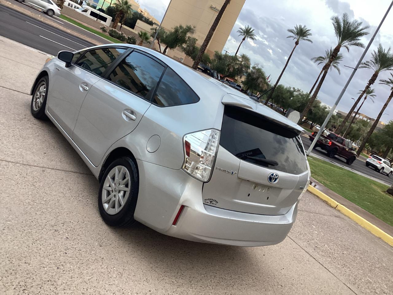 Toyota Prius V Three 2014