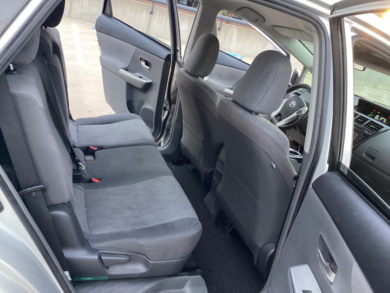 Toyota Prius V Three 2014