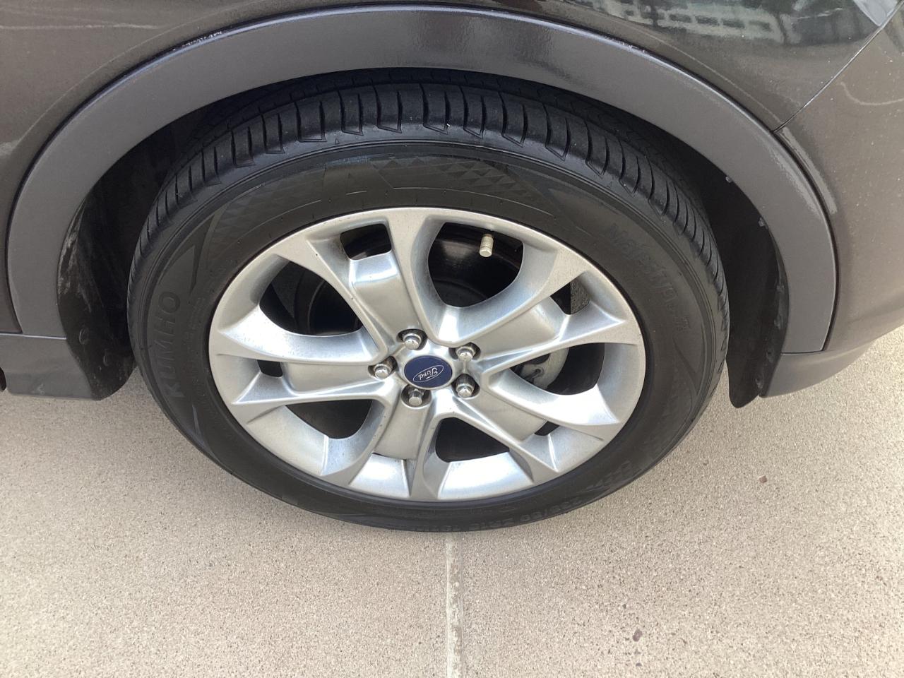Ford Escape Titanium FWD 2014