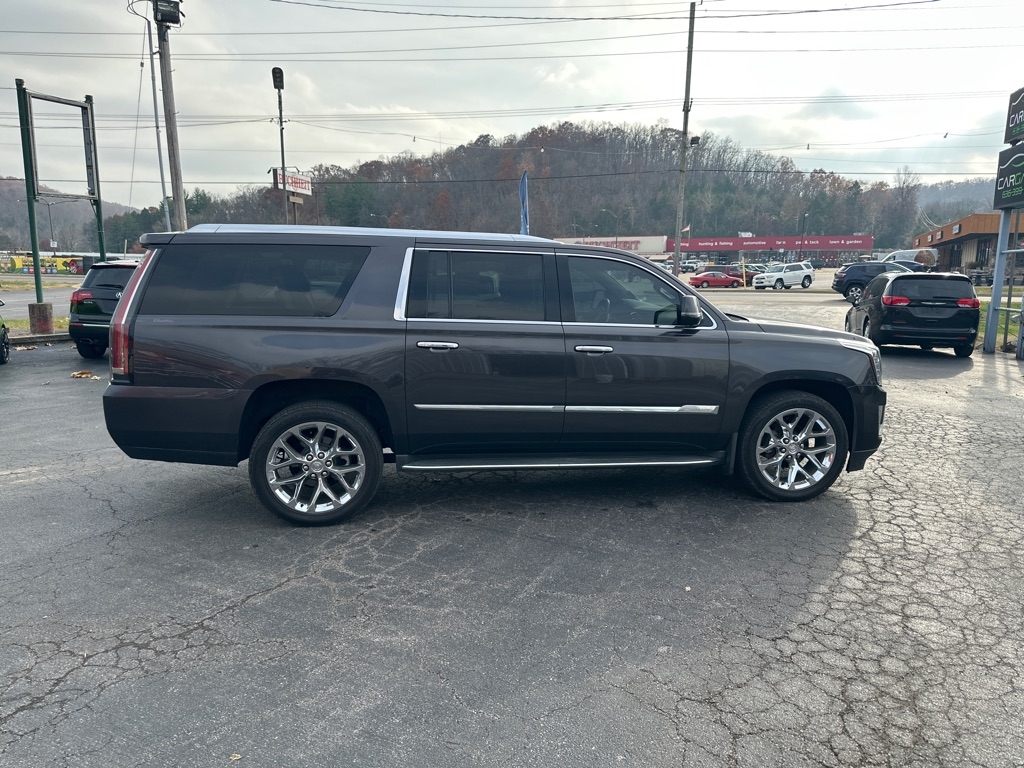 Cadillac Escalade  2016