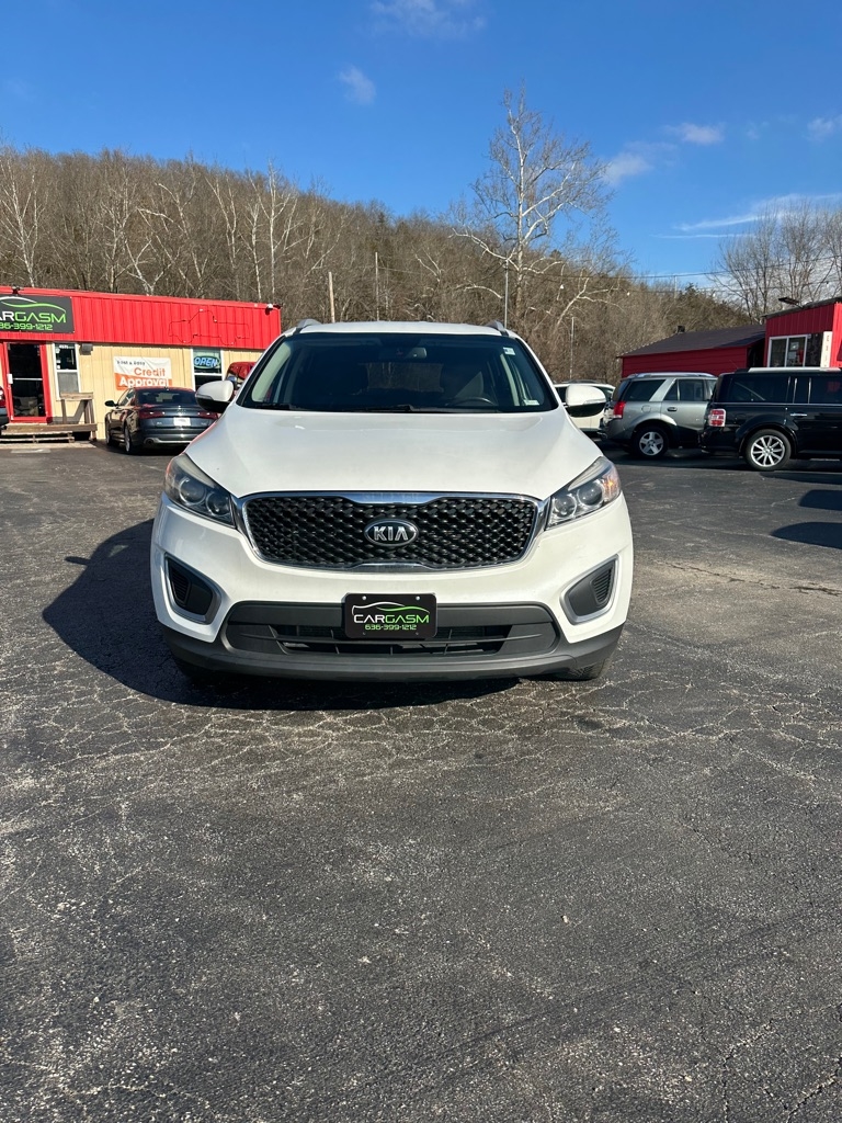 2016 Kia Sorento LX's photo