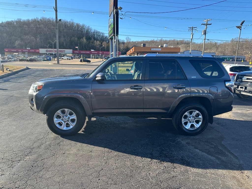 Toyota 4Runner  2015