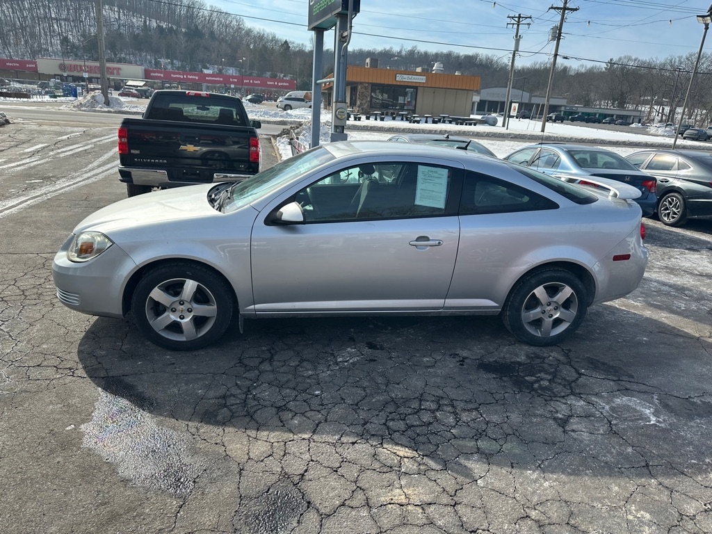 Chevrolet Cobalt  2010