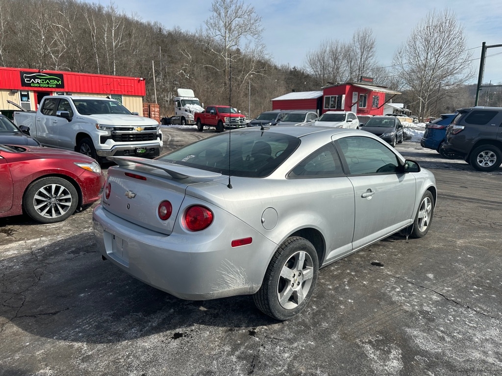 Chevrolet Cobalt  2010