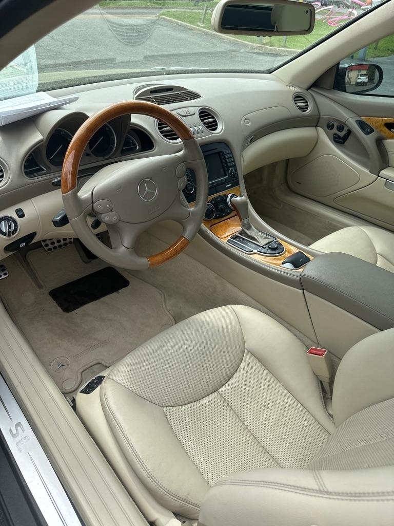 Mercedes-Benz SL-Class  2006