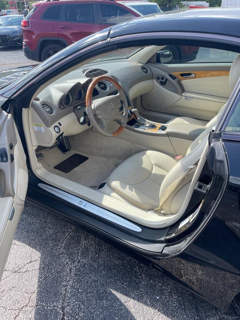 Mercedes-Benz SL-Class  2006