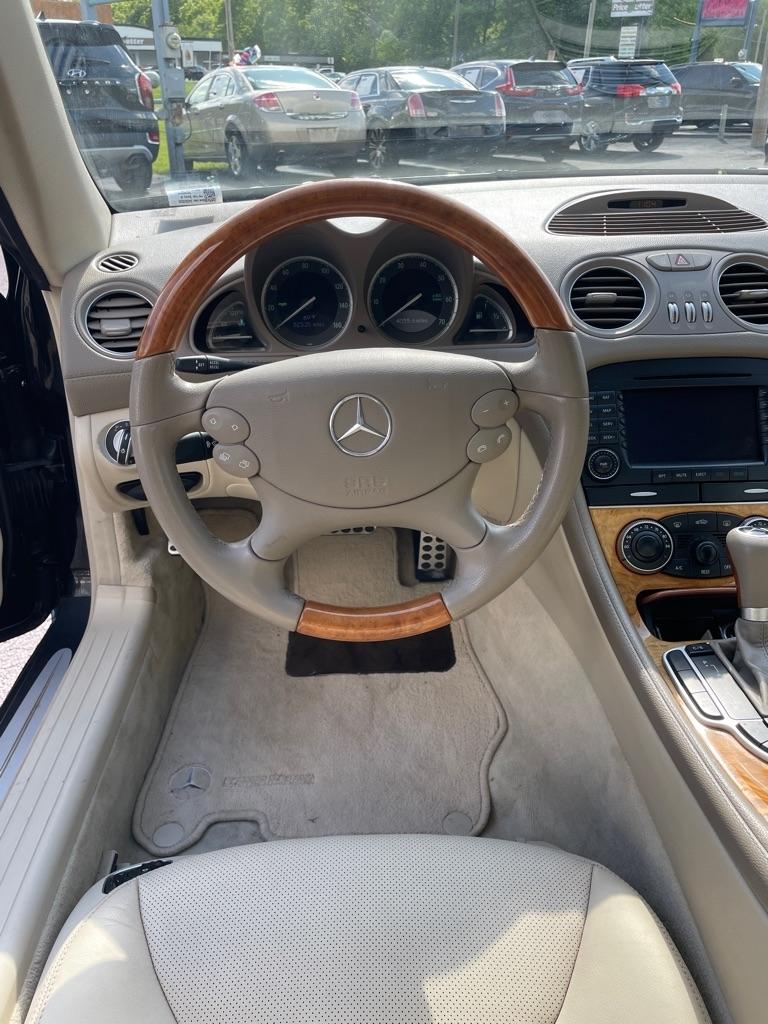 Mercedes-Benz SL-Class  2006