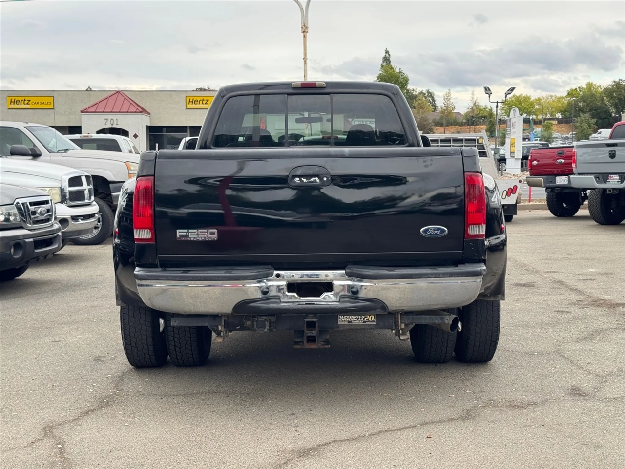 2002 Ford F-350 XL photo 4