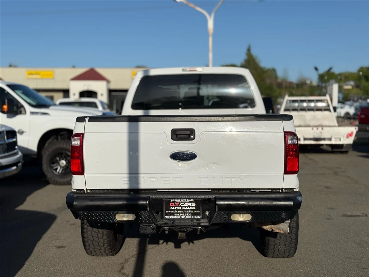 2013 Ford F-250 Lariat photo 4