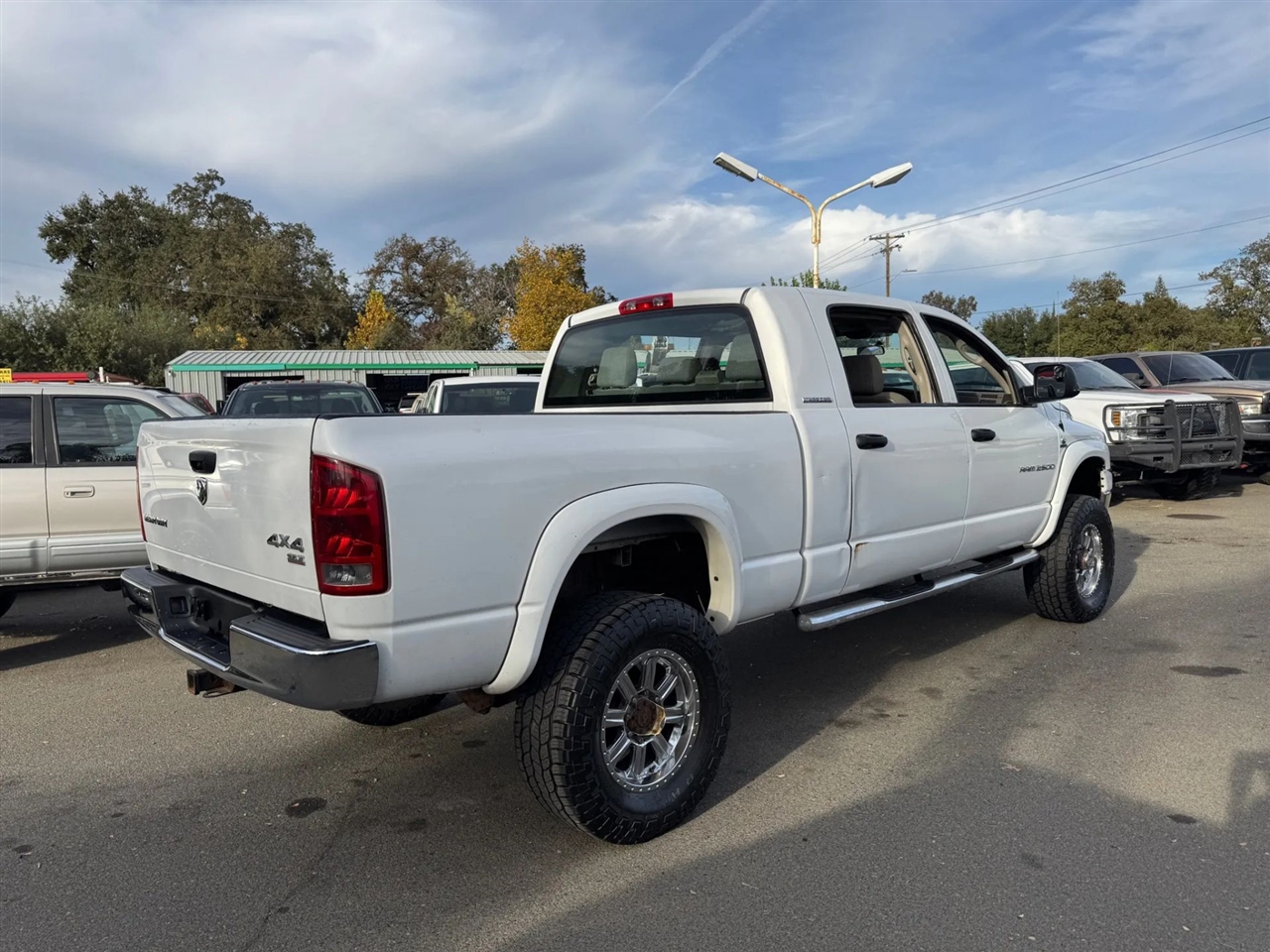 2006 Dodge Ram SLT photo 3