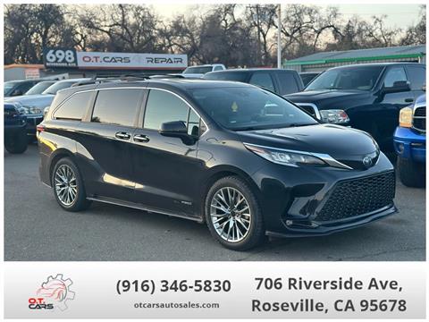 2021 Toyota Sienna XSE 7-Passenger
