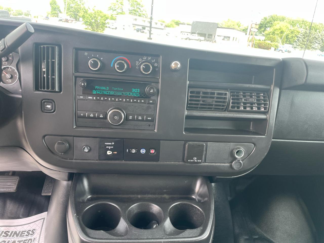 Chevrolet Express 3500 Cargo 2017