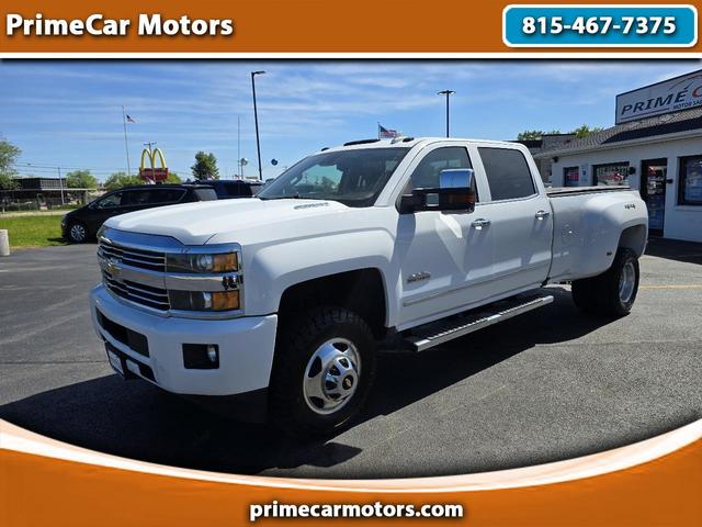 White 2015 Chevrolet Silverado 3500HD High Country Crew Cab LB DRW 4WD Pickup Truck Four-Wheel Drive Automatic