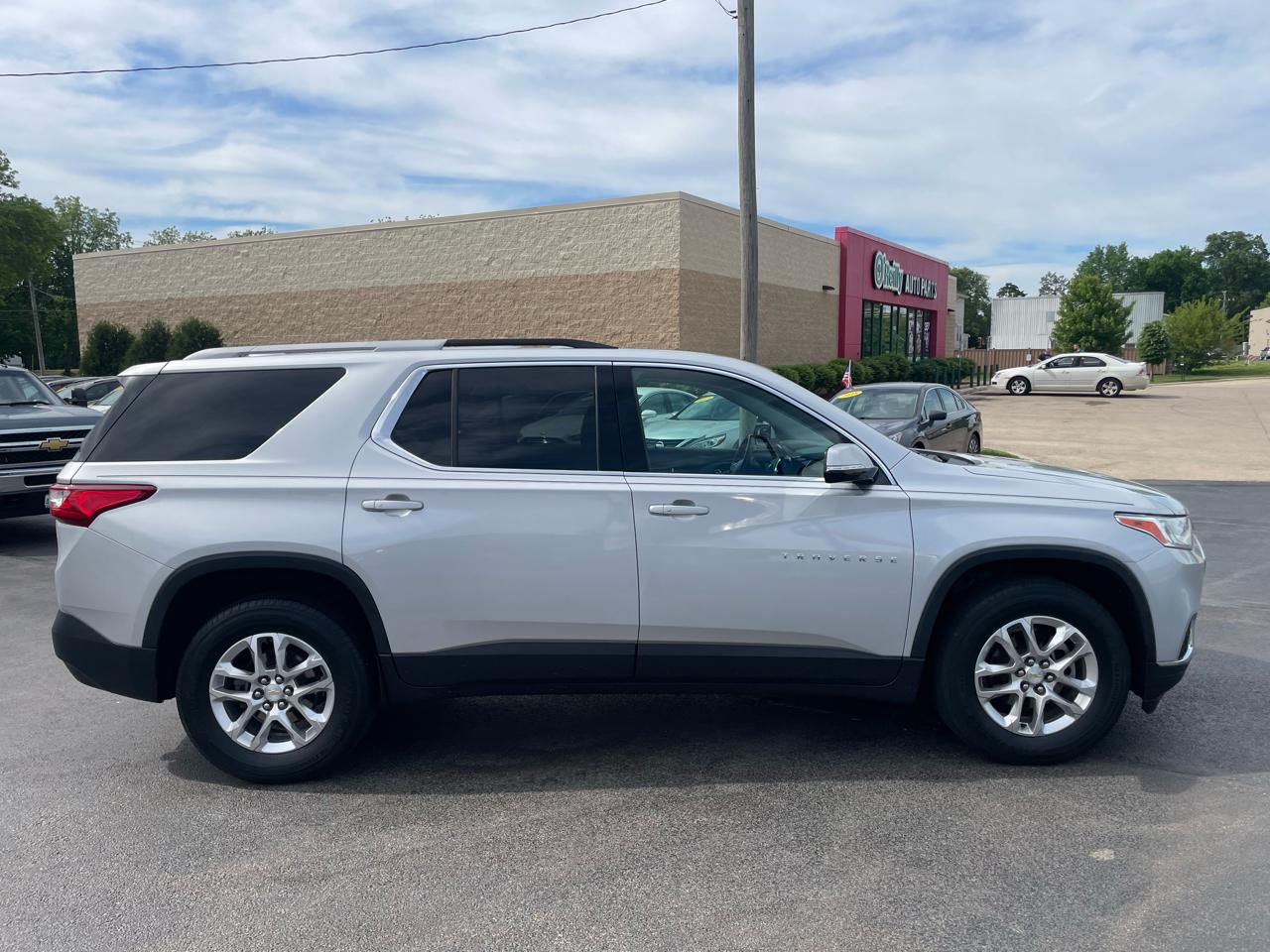Chevrolet Traverse LT Cloth FWD 2018