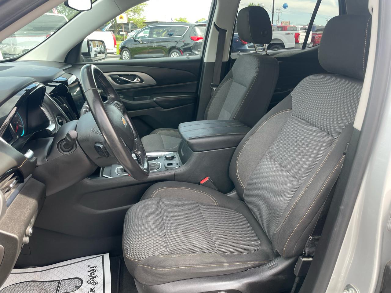 Chevrolet Traverse LT Cloth FWD 2018