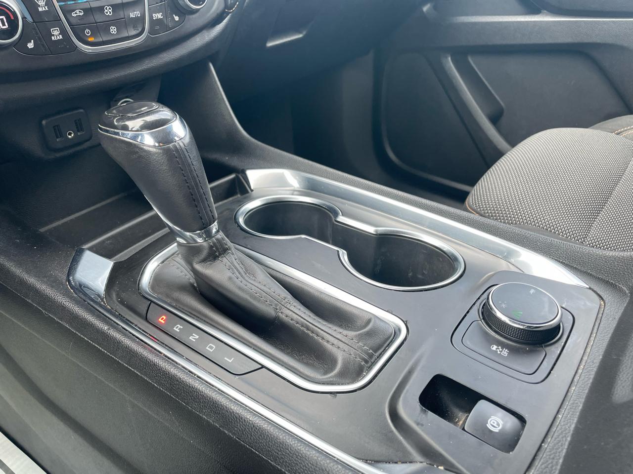 Chevrolet Traverse LT Cloth FWD 2018