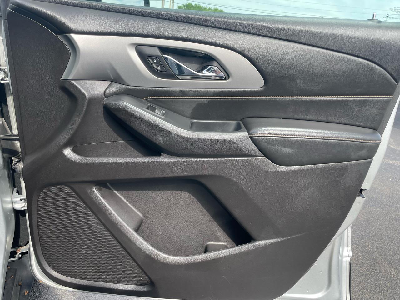 Chevrolet Traverse LT Cloth FWD 2018