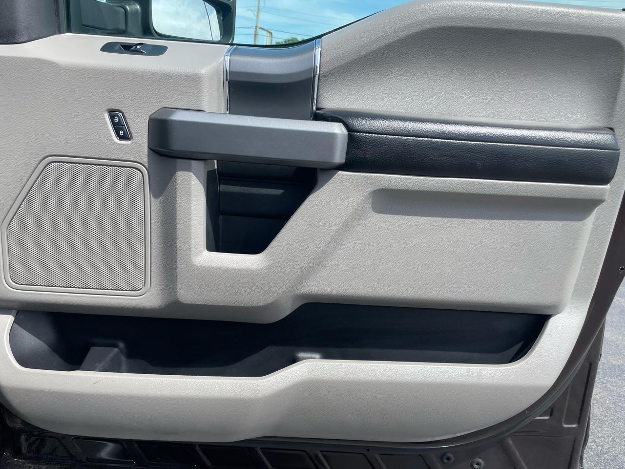 Ford F-150 XL SuperCrew 5.5-ft. Bed 4WD 2018
