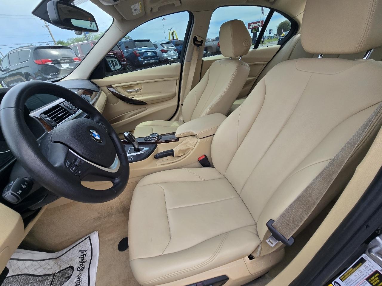BMW 3-Series 328i xDrive Sedan 2014