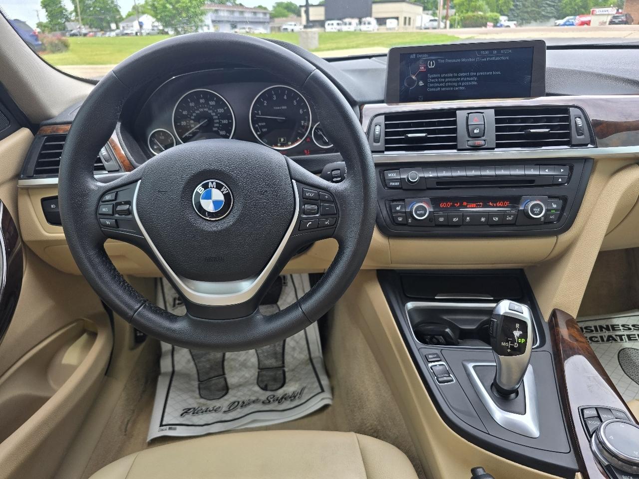 BMW 3-Series 328i xDrive Sedan 2014