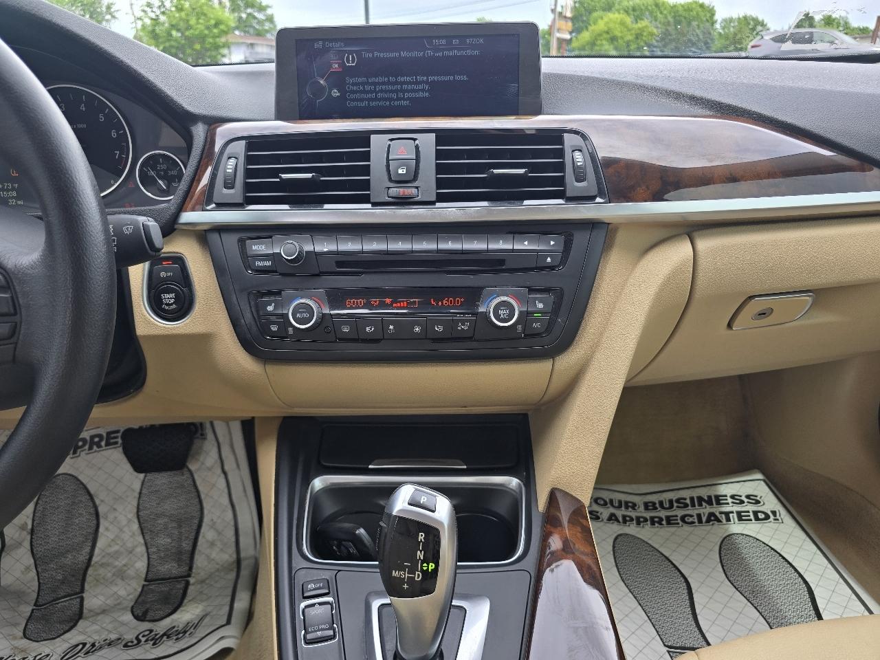 BMW 3-Series 328i xDrive Sedan 2014