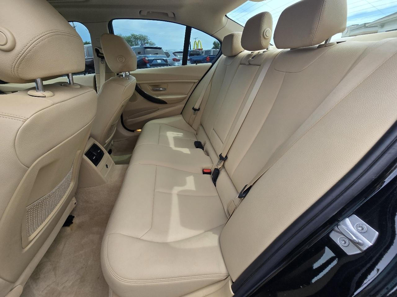 BMW 3-Series 328i xDrive Sedan 2014