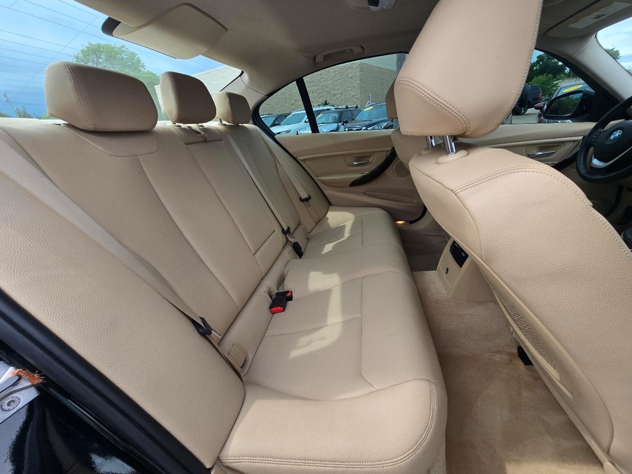 BMW 3-Series 328i xDrive Sedan 2014