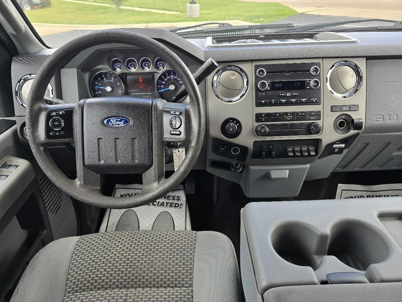 Ford F-250 SD XLT Crew Cab 4WD 2016