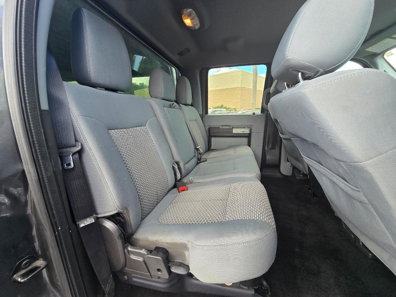 Ford F-250 SD XLT Crew Cab 4WD 2016