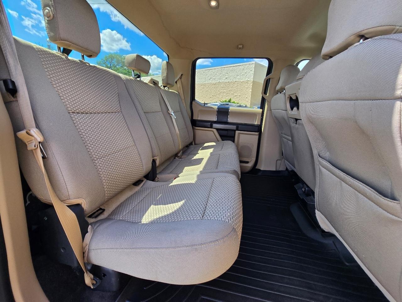 Ford F-150 4WD SuperCrew 145" XLT 2016