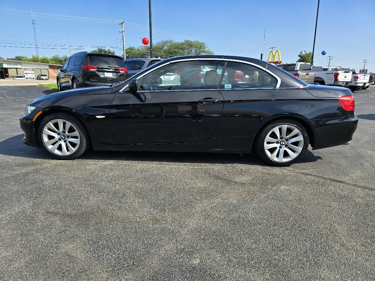 BMW 3-Series 328i Convertible 2012