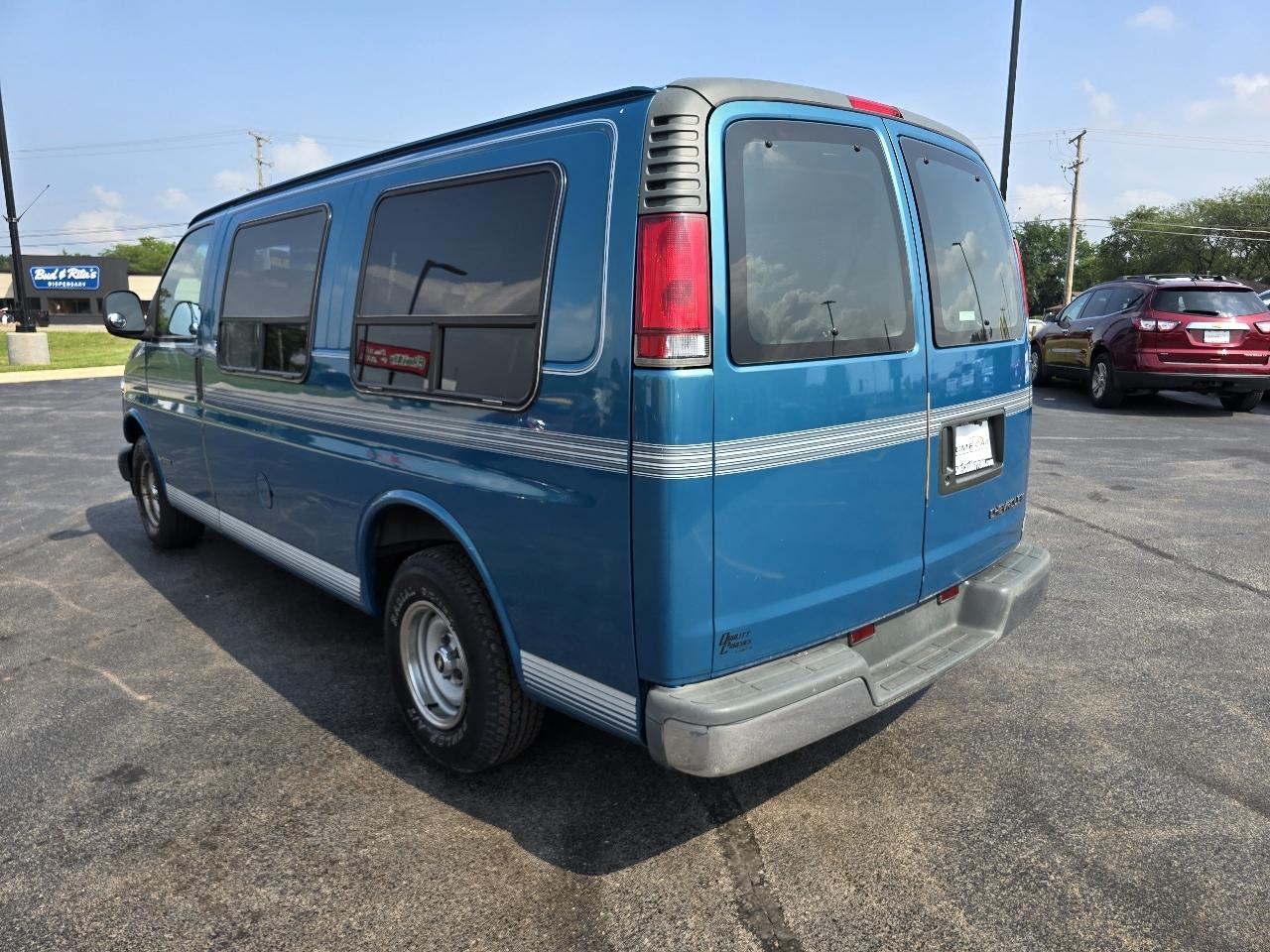 Chevrolet Express G1500 Cargo 1998