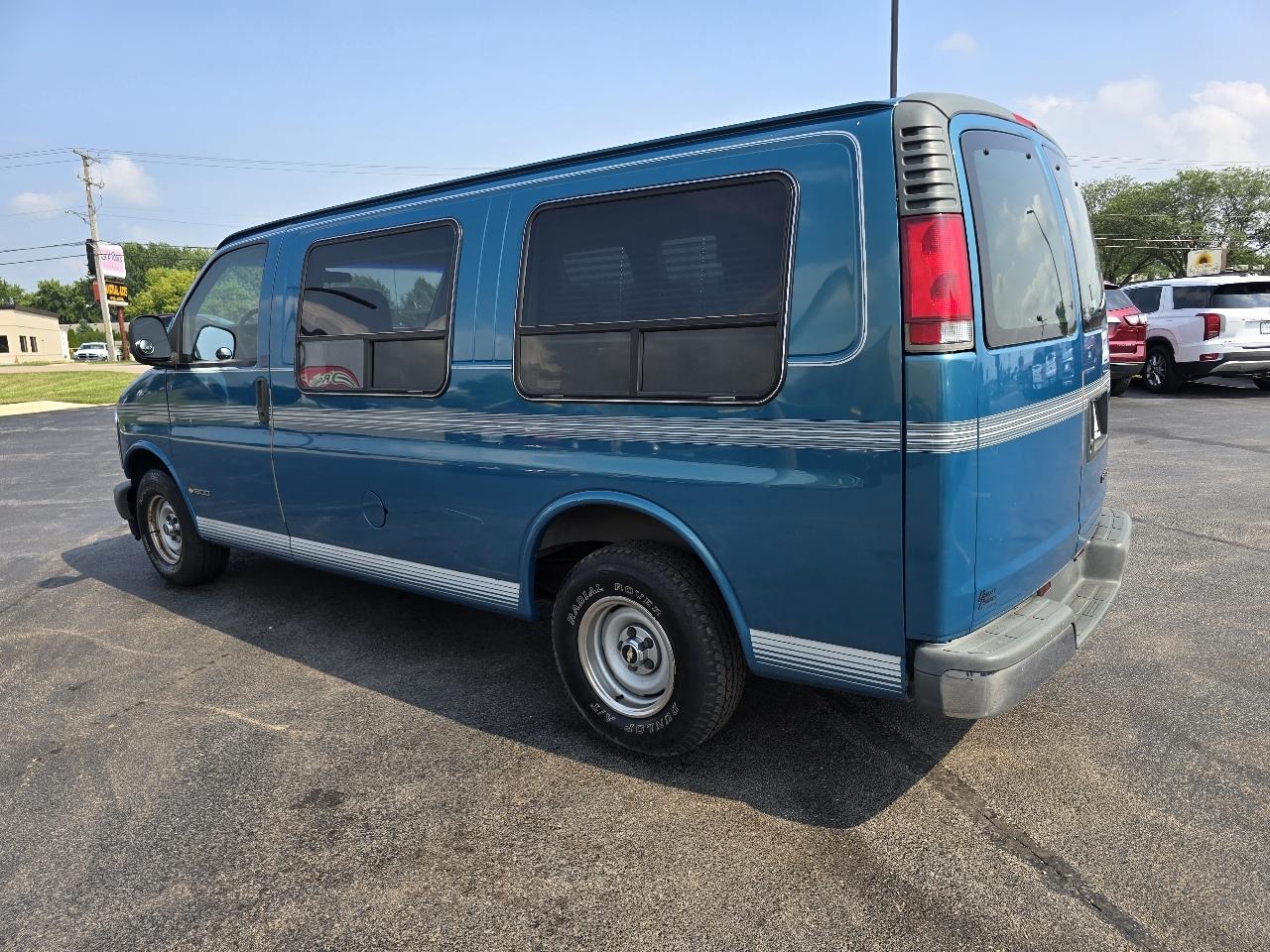 Chevrolet Express G1500 Cargo 1998