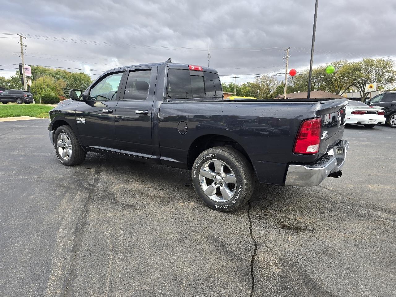 RAM 1500 SLT Quad Cab 4WD 2018