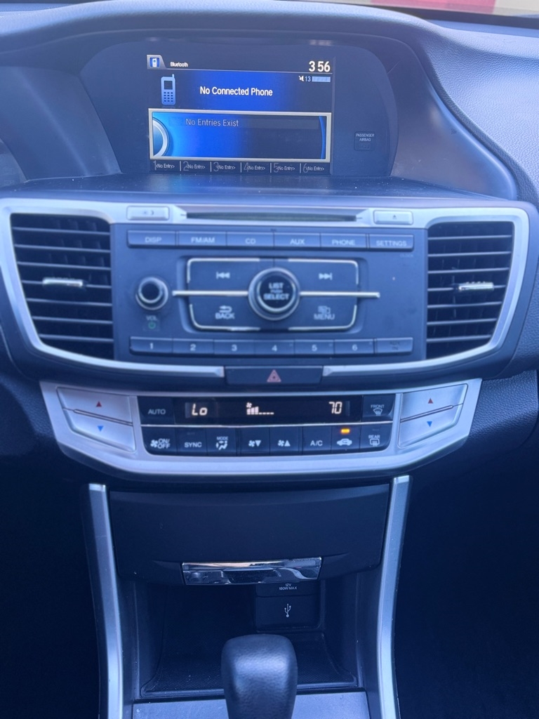 Honda Accord LX Sedan CVT 2014 Honda Accord LX Sedan CVT 2014