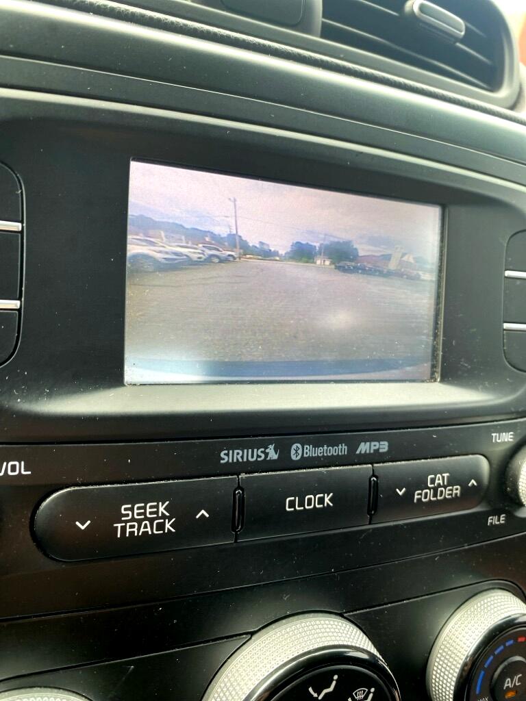 Kia Soul + 2016 Kia Soul + 2016