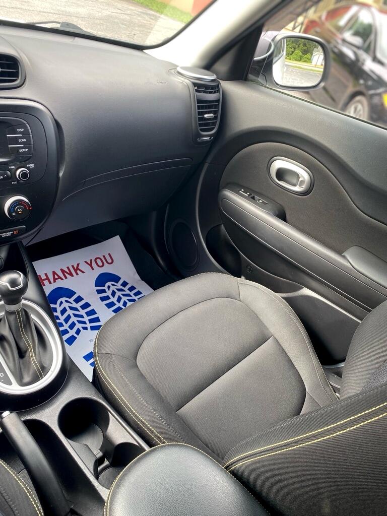 Kia Soul + 2016 Kia Soul + 2016