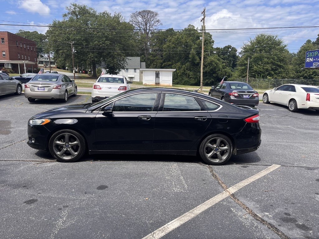 Ford Fusion Titanium 2016