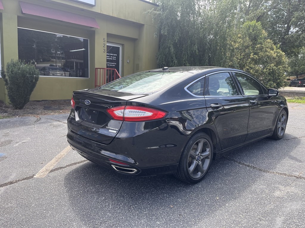 Ford Fusion Titanium 2016