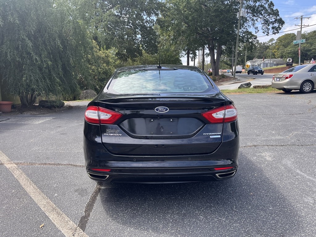 Ford Fusion Titanium 2016