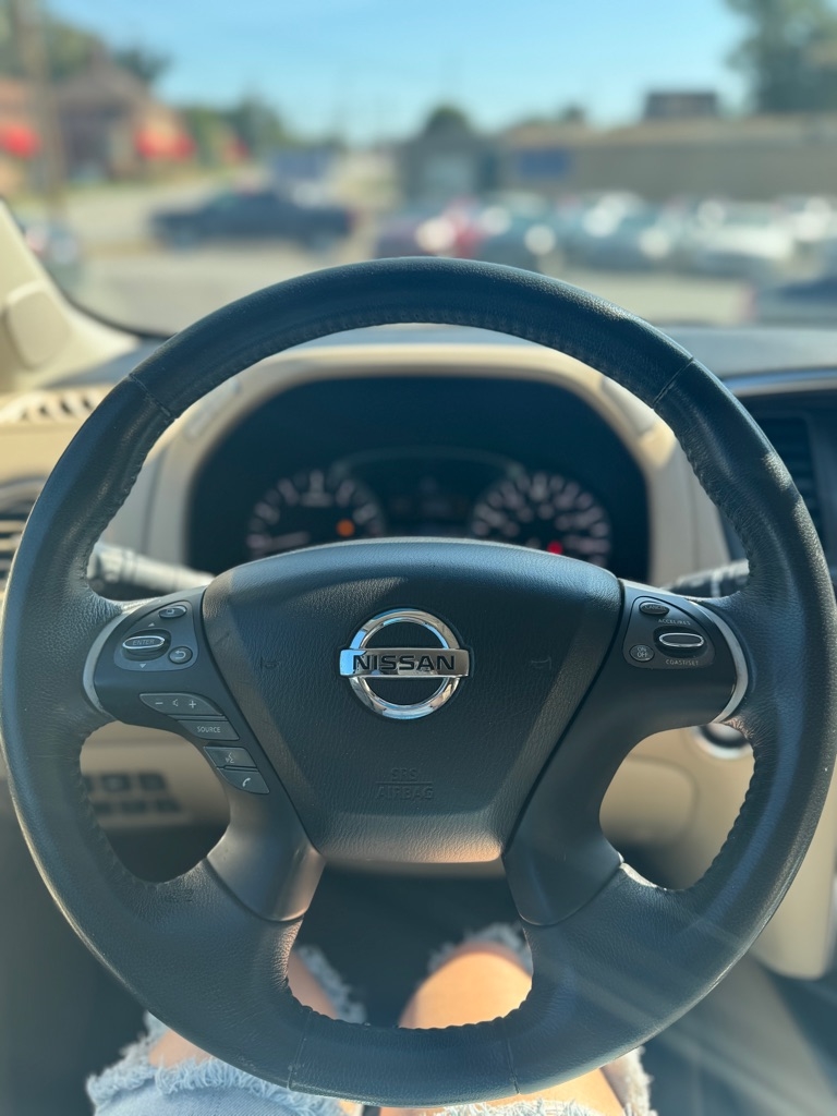 Nissan Pathfinder S 2WD 2016 Nissan Pathfinder S 2WD 2016