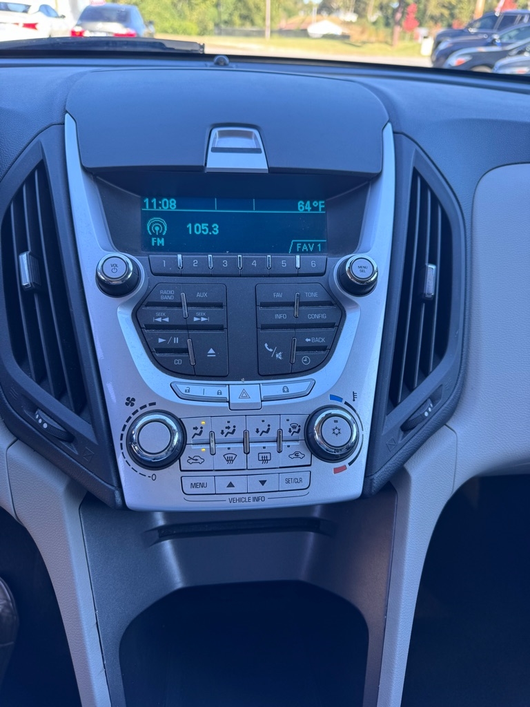Chevrolet Equinox 1LT 2WD 2011 Chevrolet Equinox 1LT 2WD 2011