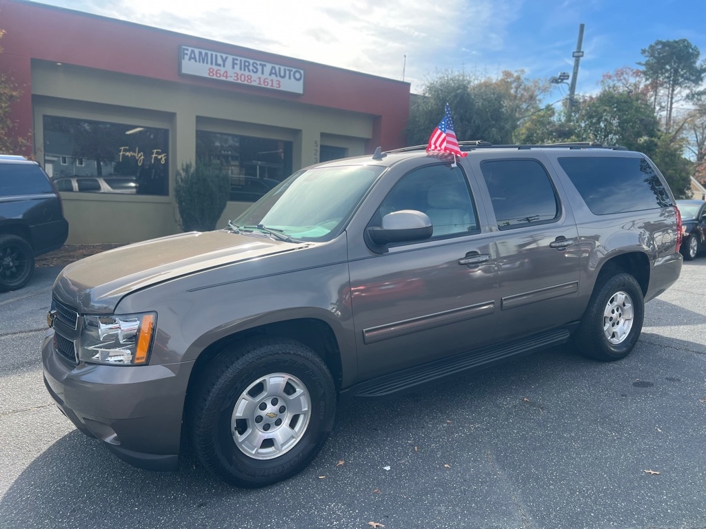 2013 Chevrolet Suburban LS 1500 2WD