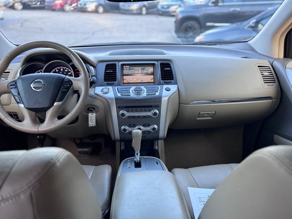 Nissan Murano S 2012