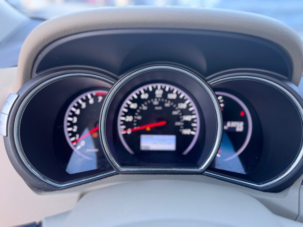 Nissan Murano S 2012