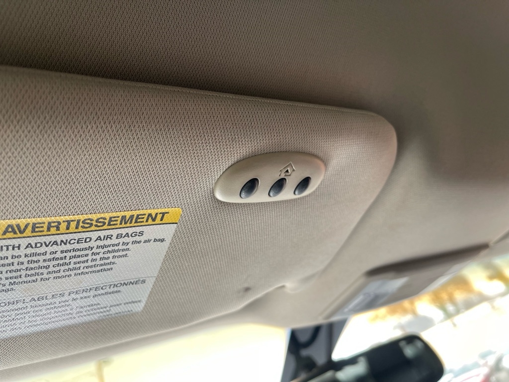 Ford Taurus Limited FWD 2011