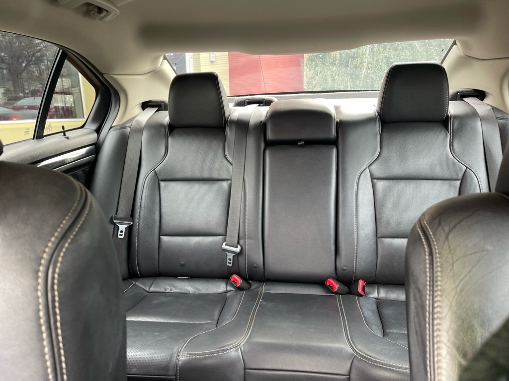 Ford Taurus Limited FWD 2011