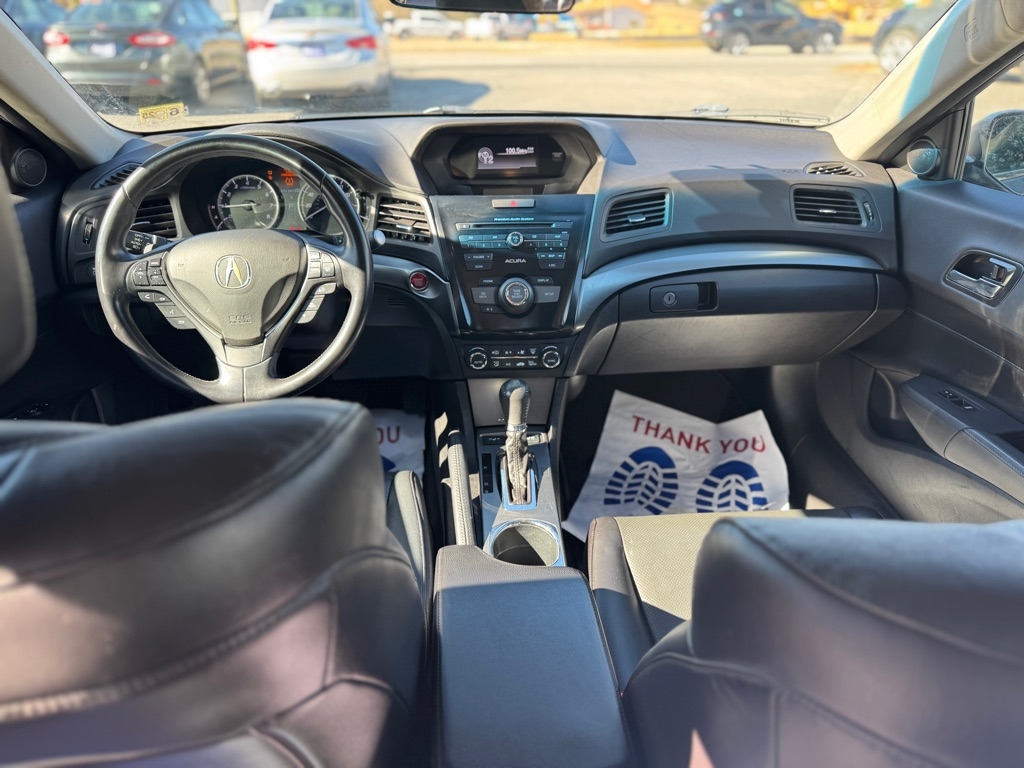 Acura ILX 5-Spd AT 2014