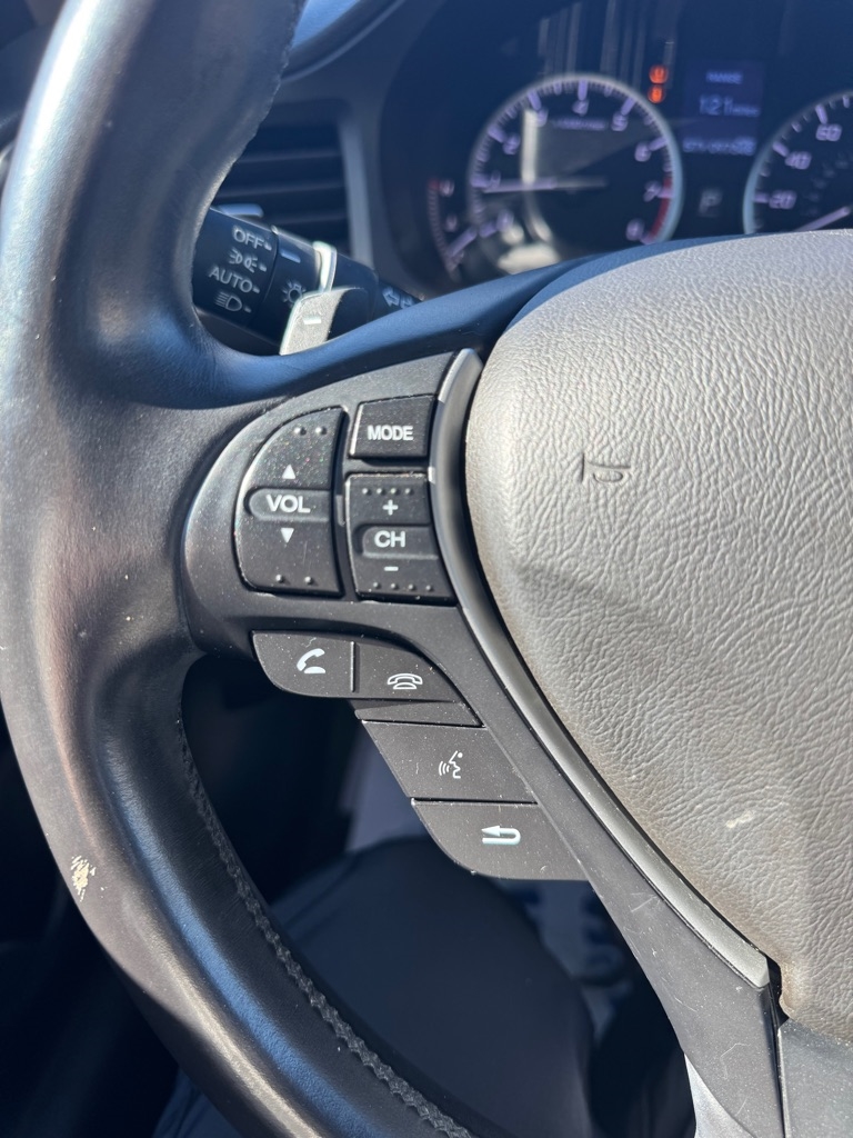 Acura ILX 5-Spd AT 2014